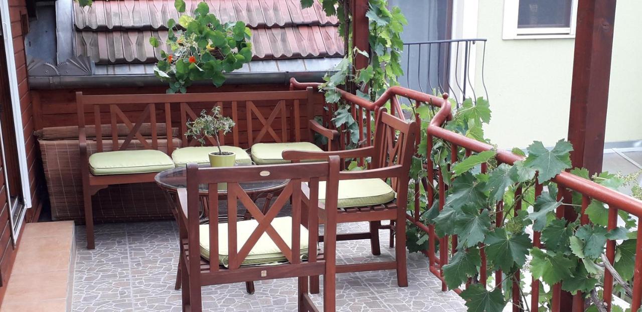 Diana Apartmanhaz Keszthely Exterior photo